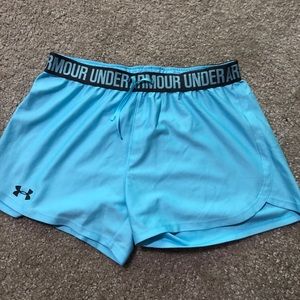 Under amour shorts/ athletic shorts